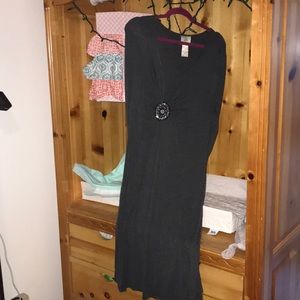 Grey long sleeve vneck dress.